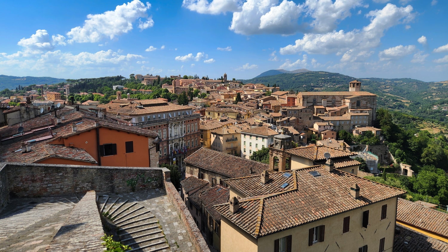 view of a city extending along a ridge