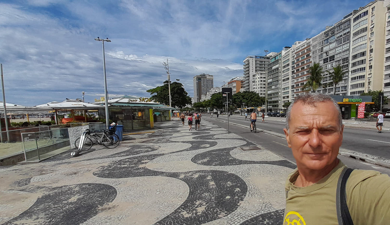 selfie on a wide sidewalk with typical copacabana pattern